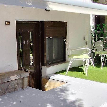 Ευρύχωρο Και Άνετο Διαμέρισμα Στην Ιτέα Joanna'S Apartment Kirra Екстериор снимка