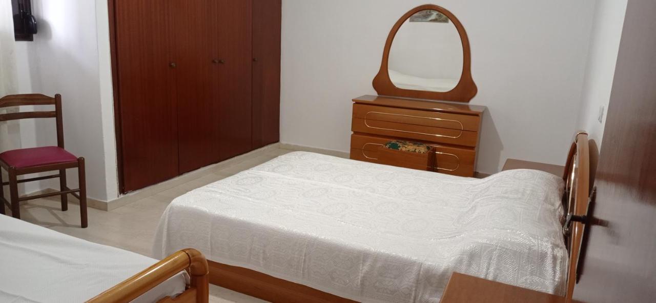 Ευρύχωρο Και Άνετο Διαμέρισμα Στην Ιτέα Joanna'S Apartment Kirra Екстериор снимка