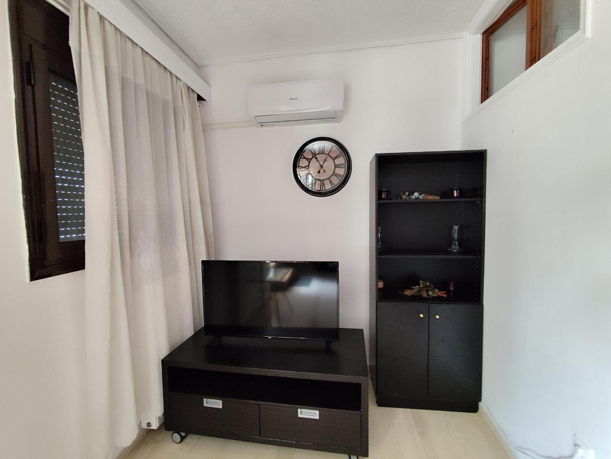 Ευρύχωρο Και Άνετο Διαμέρισμα Στην Ιτέα Joanna'S Apartment Kirra Екстериор снимка