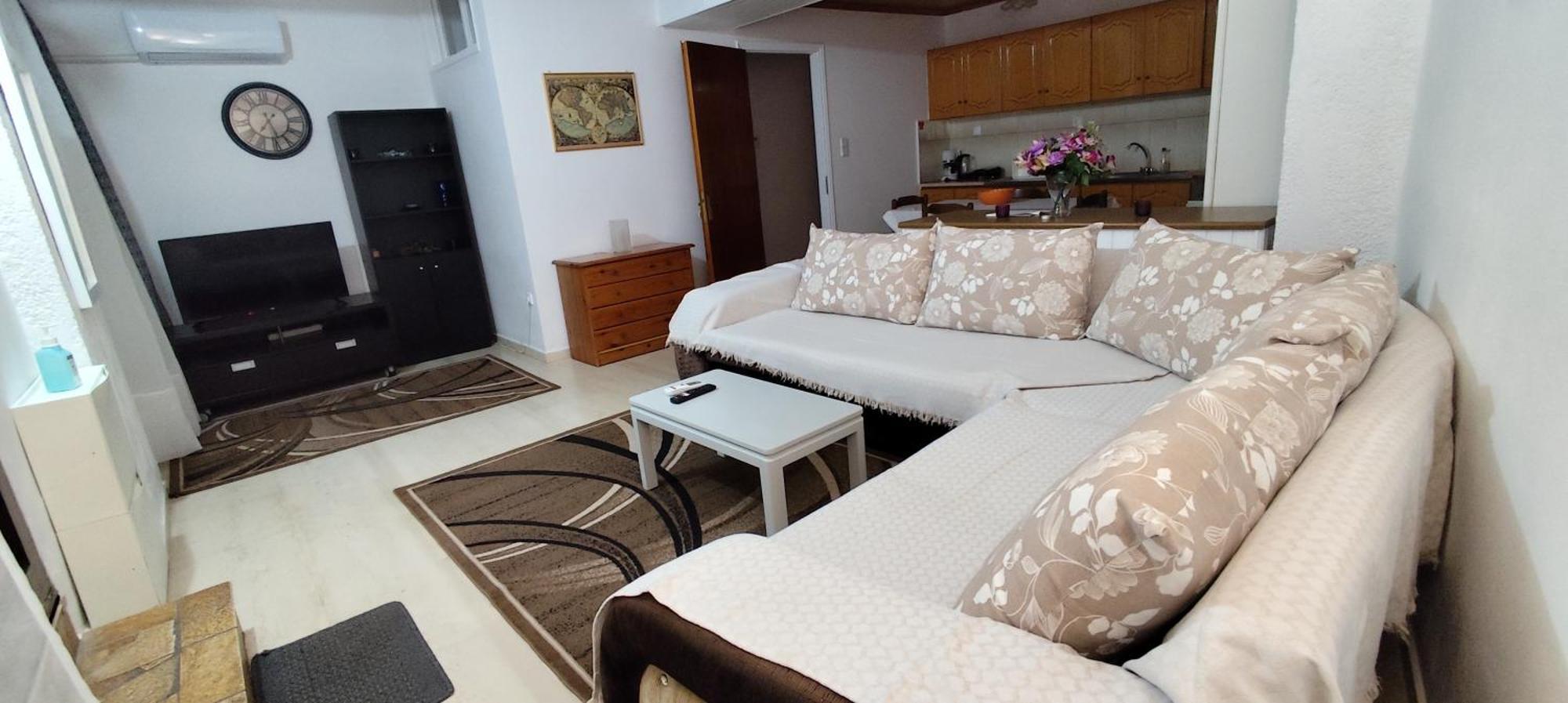 Ευρύχωρο Και Άνετο Διαμέρισμα Στην Ιτέα Joanna'S Apartment Kirra Екстериор снимка